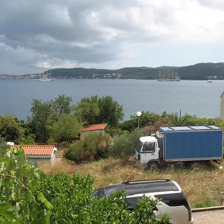 Apartment Srsen Kuciste